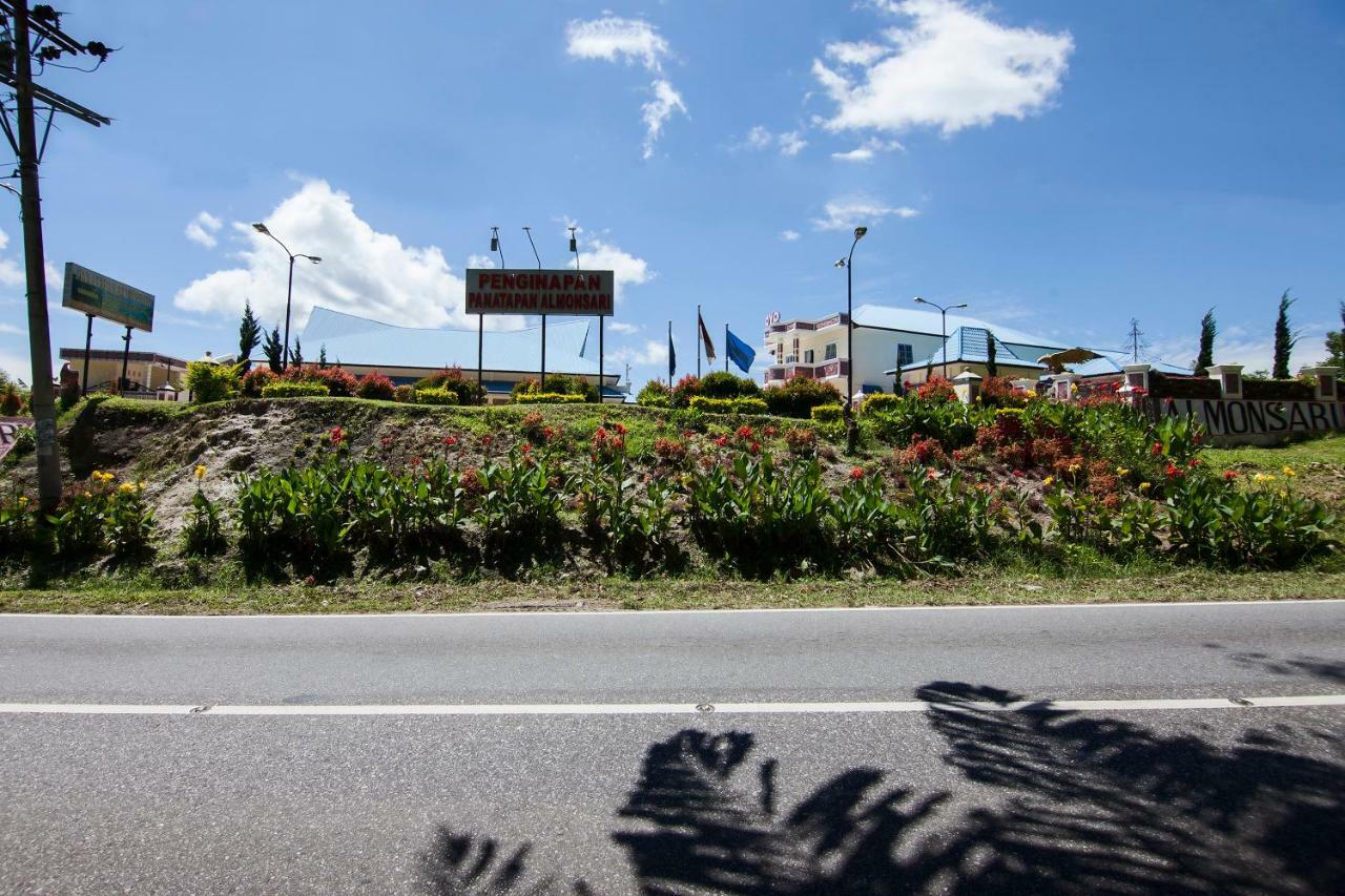 Oyo 719 Penginapan Panatapan Almonsari Resort Siborongborong Экстерьер фото