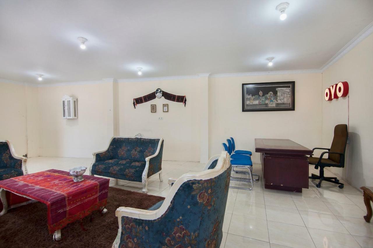 Oyo 719 Penginapan Panatapan Almonsari Resort Siborongborong Экстерьер фото